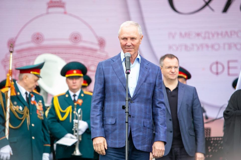 �������� ������ ��������� � ��������� ���� ���������� � ����� � ���������� ���������� ��������� "�����-�����" � �������