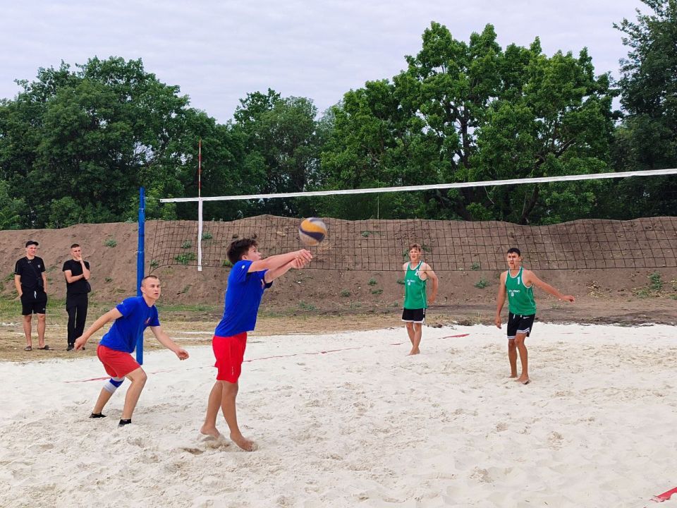 14.06. � ���� ������� ������ �������� ����� ���������� ������� �� �������� ��������� ����� ������� �� 25 ���, � ������������� ��������� ������� � ��������� �������: