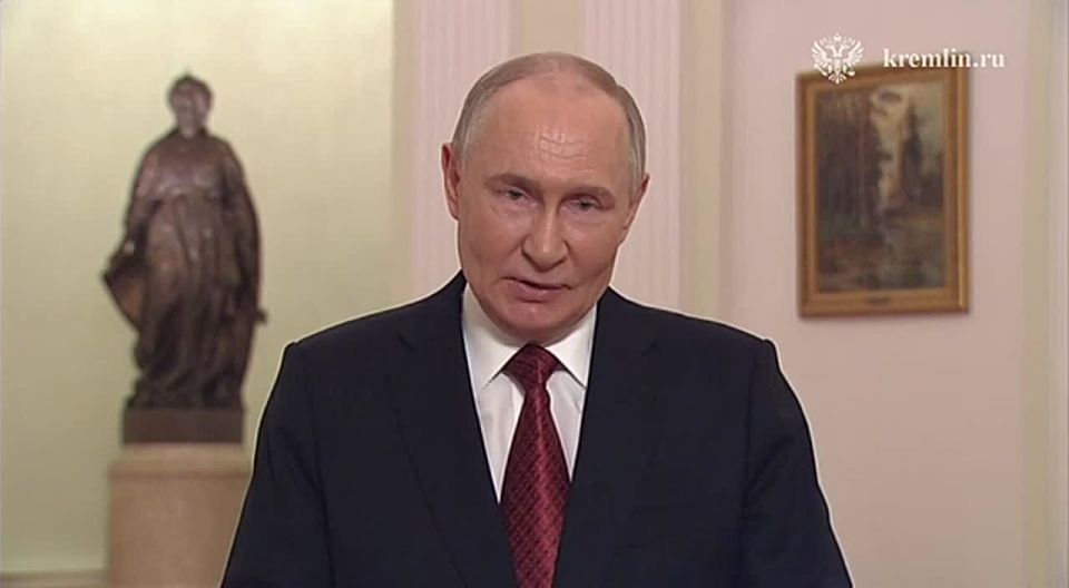 �������������� �� ������ 100-����� �������������� �������� ������ ������