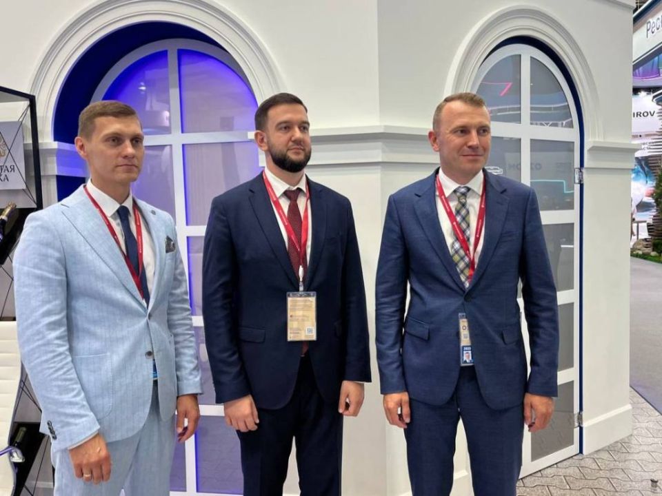 ���� ��������� ��������� � �������������� ��������������, ����������� �� ���� � ����� ������������ � ���������� �������