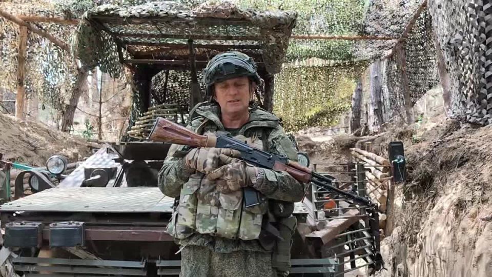 �22 ����, ����� � 4 ����. ������ � ���� ���� � � ��� ����� �������-���������� ������ ��������� ������ �� ���� ������