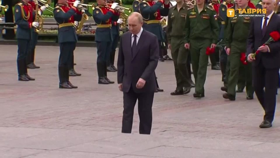 �������� ����� ������ ������ ������, �������� � ���� ������ �������-���������� �����������