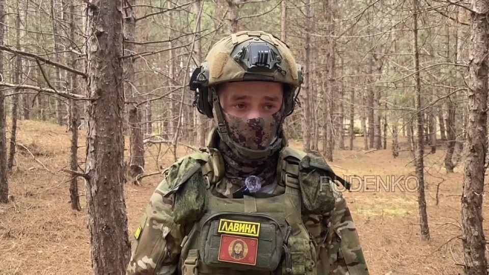  :   -21  61-                        ...