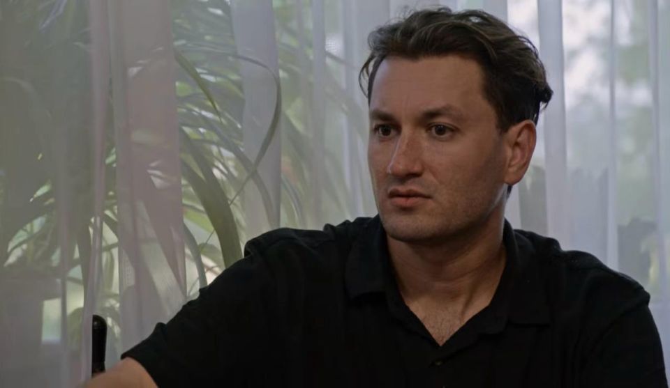 Мы живем во время, в котором артисты работают на "фронте", заявил "Таврии" Юрий Бардаш