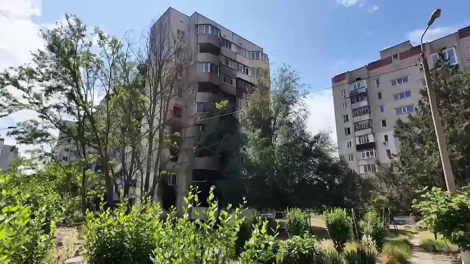 Над Алешками постоянно висят вражеские дроны-лазутчики, заявил Родион Мирошник