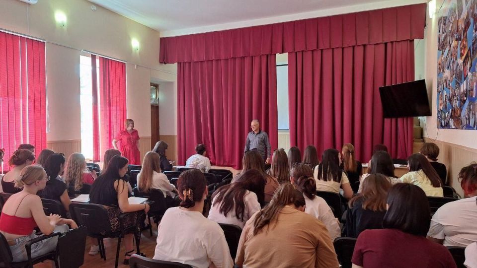 ������� � �������� ��������: � ������ � ������������