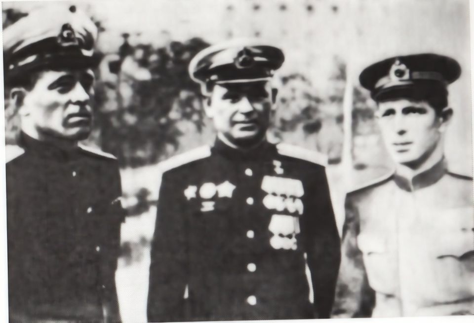 �����������, ��� ����� �. ����� 80 ��� �����, 24 ���� 1945 ����, ��������� ������ ����� �� ������� ������� � ������ ��������� ����������� ����� � ����� ������ ��� ���������� ���������