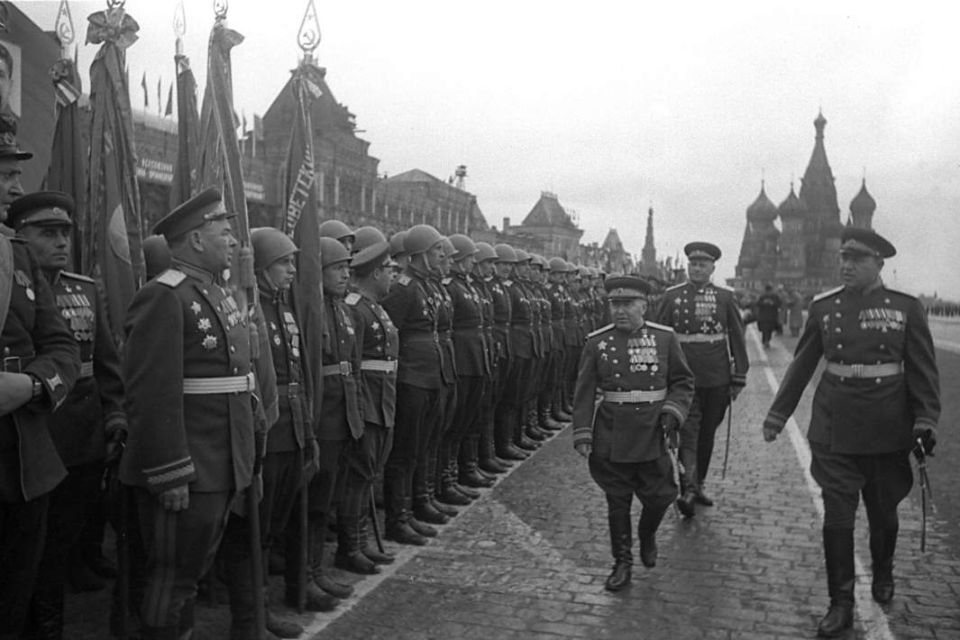 ����� ����������: ������ ��������: ����� ������ 1945