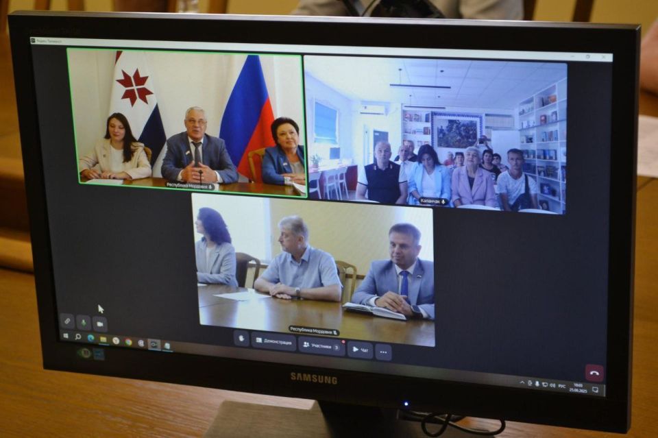 ����������� �������� ����� ��������� �������������� � ������� ��������� ������������� ������