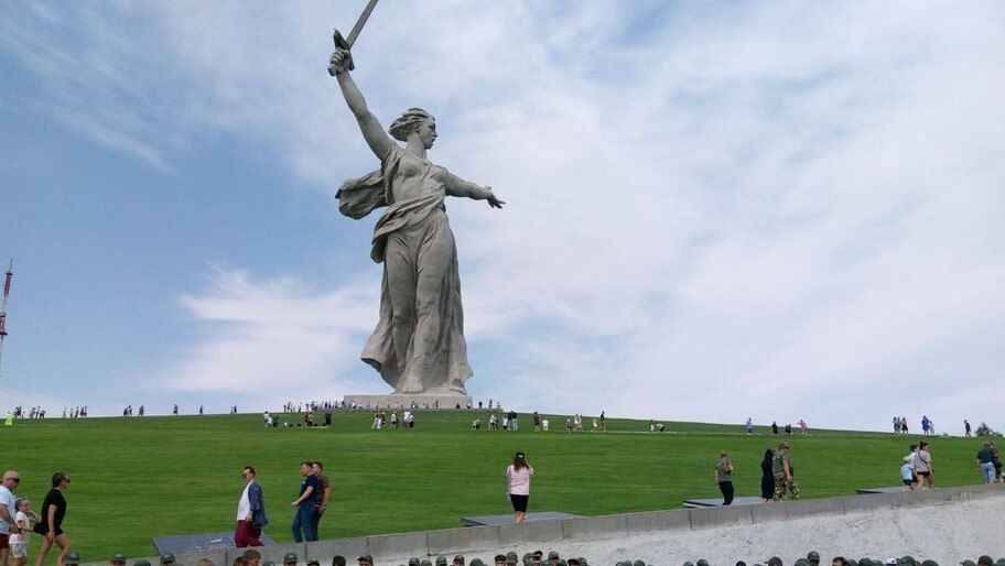 ������ ��������� � ������������� ������� ������ 200 ���������� �����