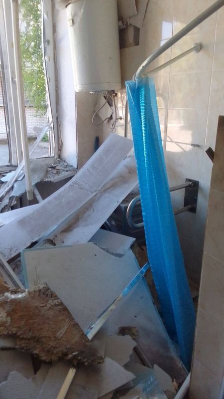 Боевики киевского режима атаковали приёмное отделение больницы в Алешках