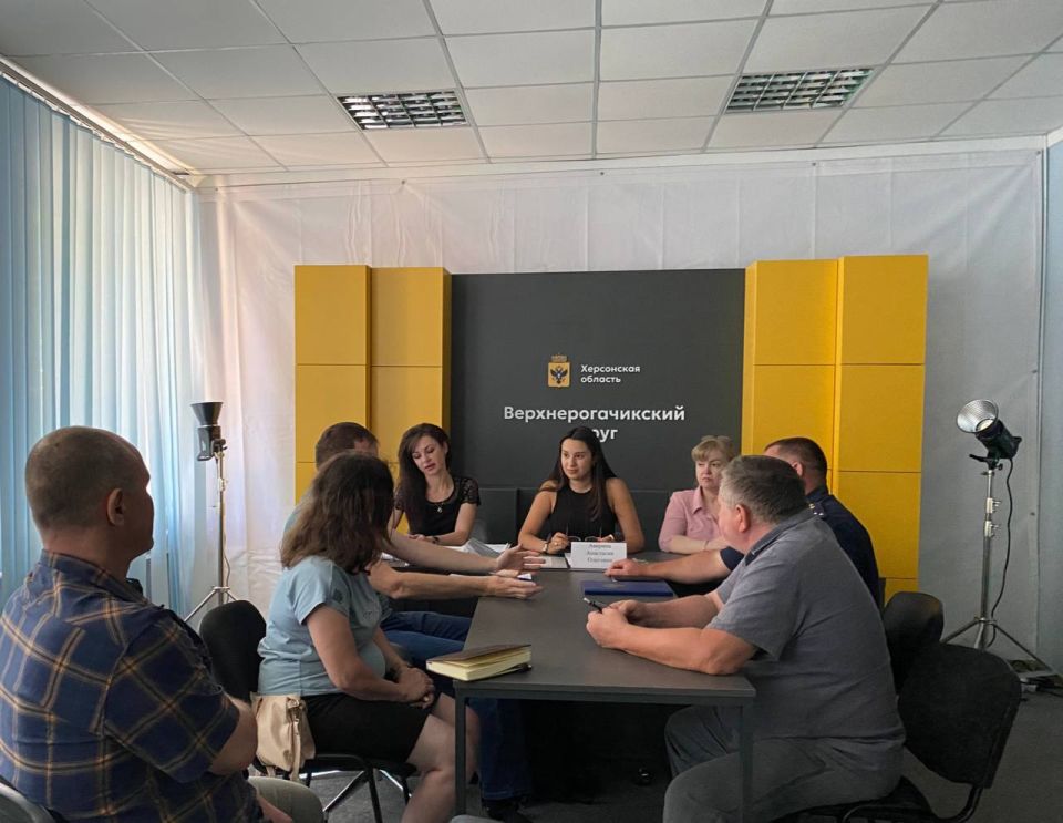 Комиссия по делам несовершеннолетних и защите их прав Верхнерогачикского округа рассмотрела четыре административных дела