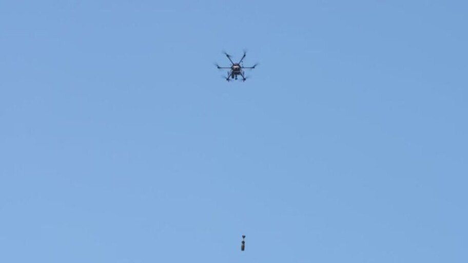 В Князе-Григорьевке из-за атаки БПЛА загорелся жилой дом