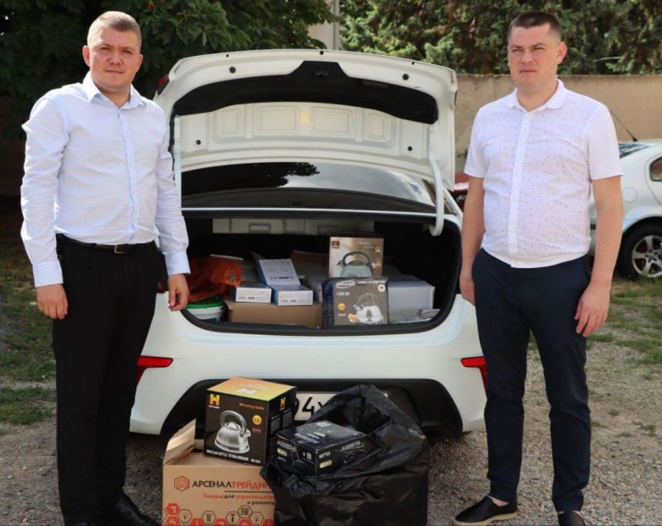 Шефы из Краснодарского края доставили гуманитарную помощь в Геническ