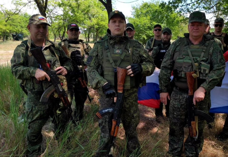 ����� ��������� ����� � ������ ����������� ������ � ���� �����, ����� � ��������