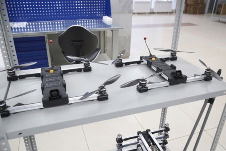  :             ,  Bloomberg     