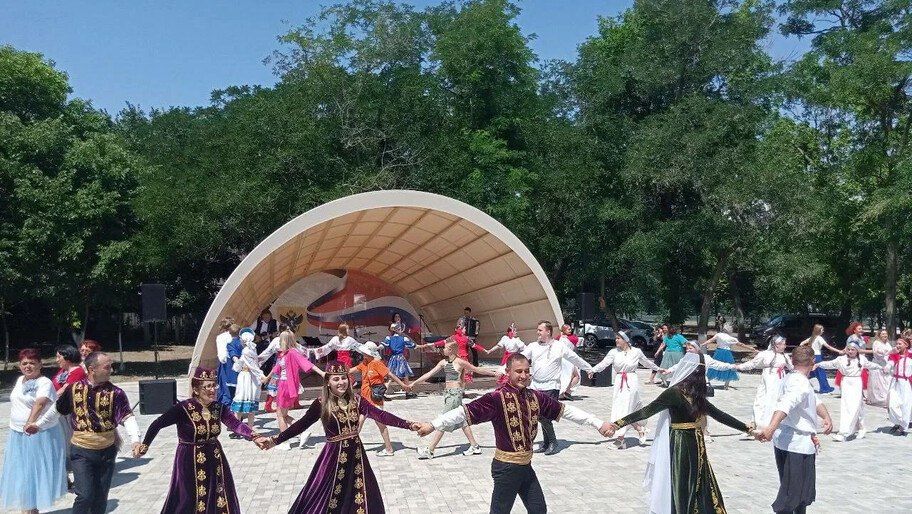 ������-������, �������� � �������