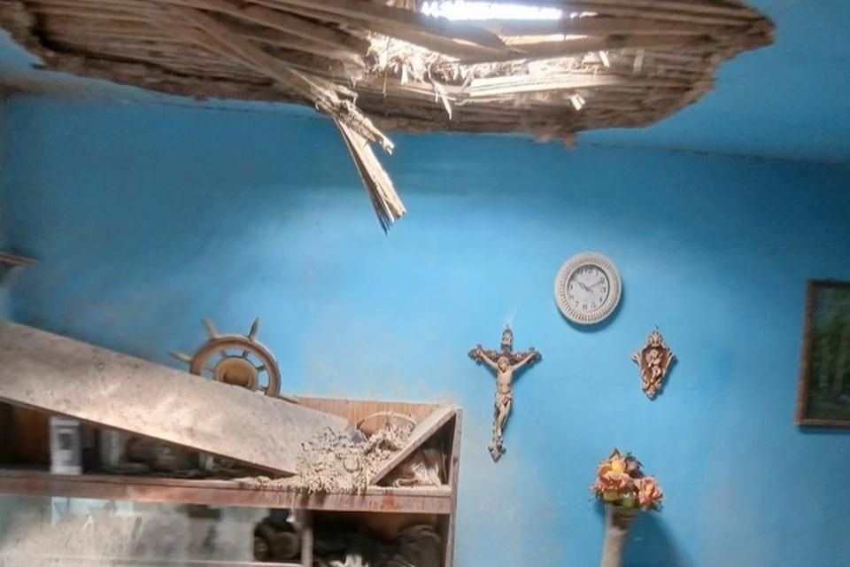 17 тысяч человек без газа, три машины подорвались на минах: ВСУ обстреляли мирные объекты Херсонской области