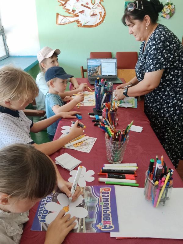 8 ����, � ���� �����, ����� � ��������, � ���������������� ���� �������� ������ ����������� �����������, ����������� ������ ������ ����� � �������� � �������� ��������� � ������� �����