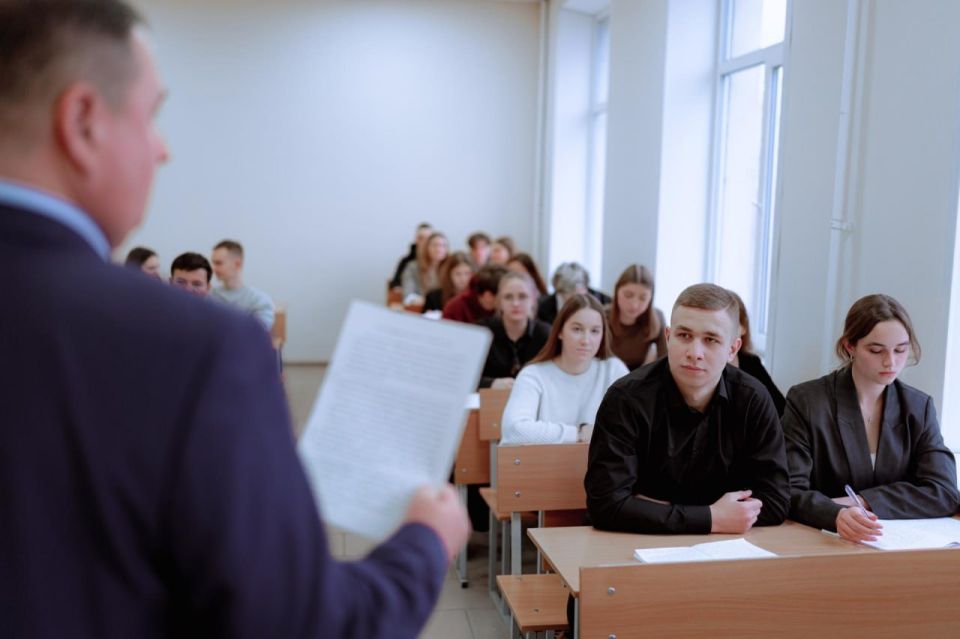 �������� ������ ��������� ��������� � ���������� ��������������� ��������� ����� 500 ���������