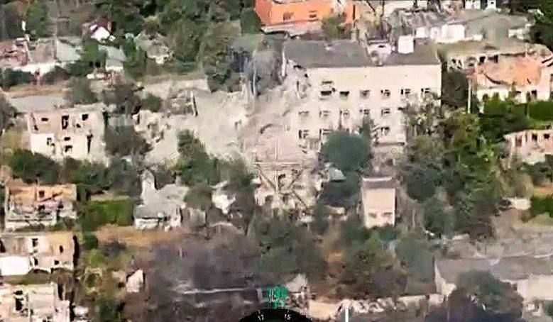 ����� ������������ ���� � �������