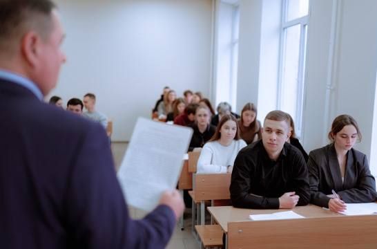 �������� ������ ��������� ��������� � ���� ��������� ����� 500 ���������