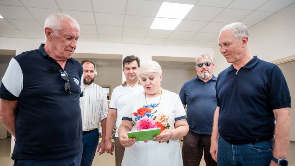 ������ ������ ����� �������� ������ � ���������� ���������� �����-���������, ����������������� �� ���������� ������� ������ ������ ������ �����