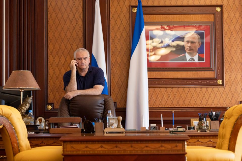  :                    . ,    , ...