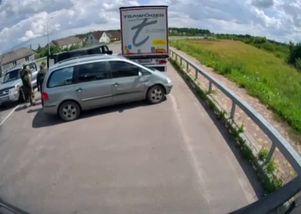 ���� �� �������: ������ ����� ������ ������������� �������������� �����������