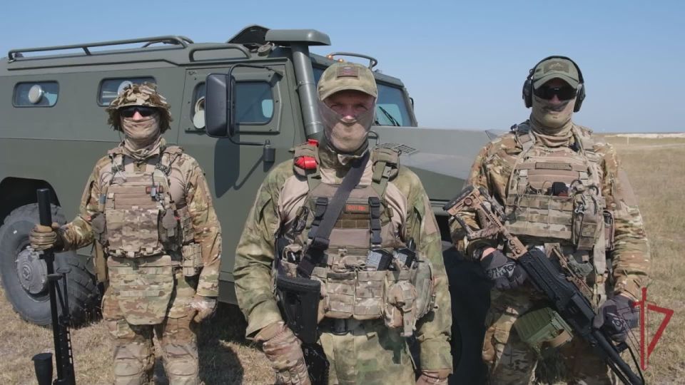 Росгвардейцы Херсонской области записали видео адресованное известному артисту