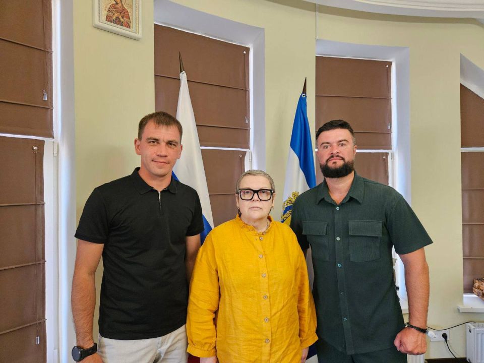 Рамиль Замалетдинов: Состоялась рабочая встреча Председателя Херсонской областной Думы Татьяны Томилиной с депутатом Верховного Хурала Республики Тыва Романом Тельмановичем Тамоевым