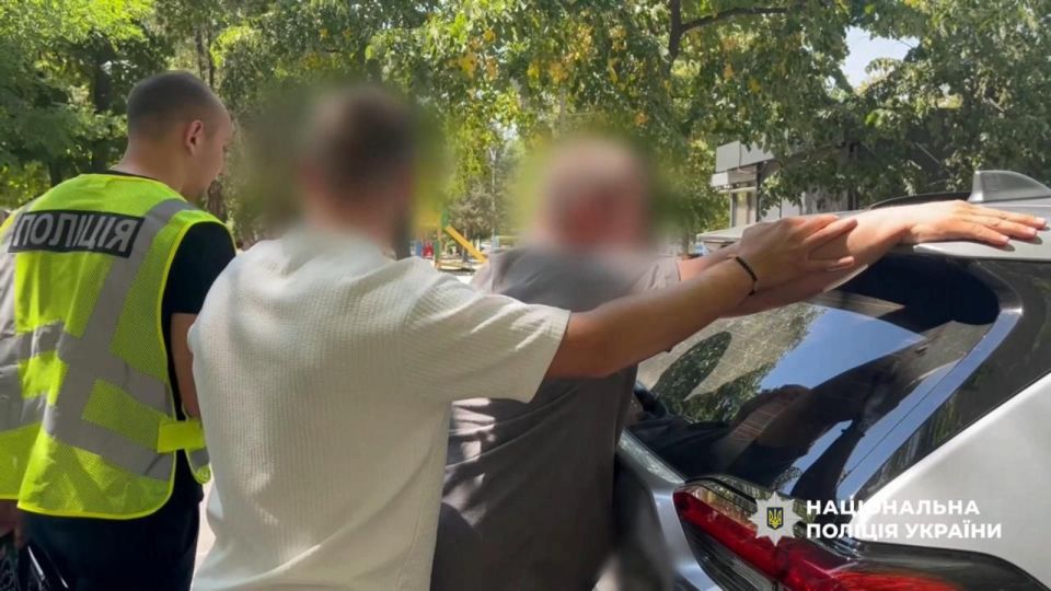 ������� ������ �� ���� � ��� �����