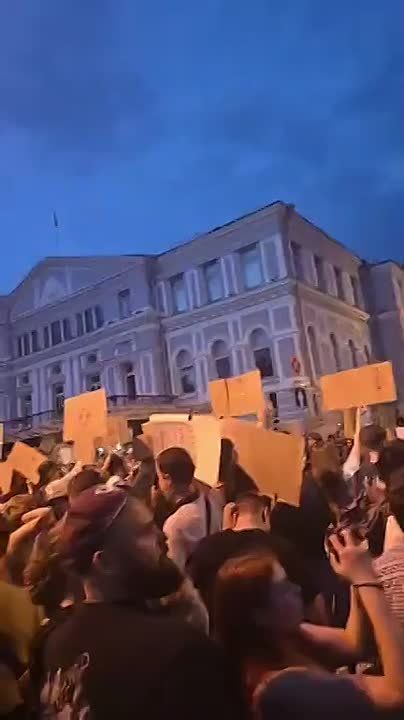 ����� � ����!� � ���������� ������������ � �����