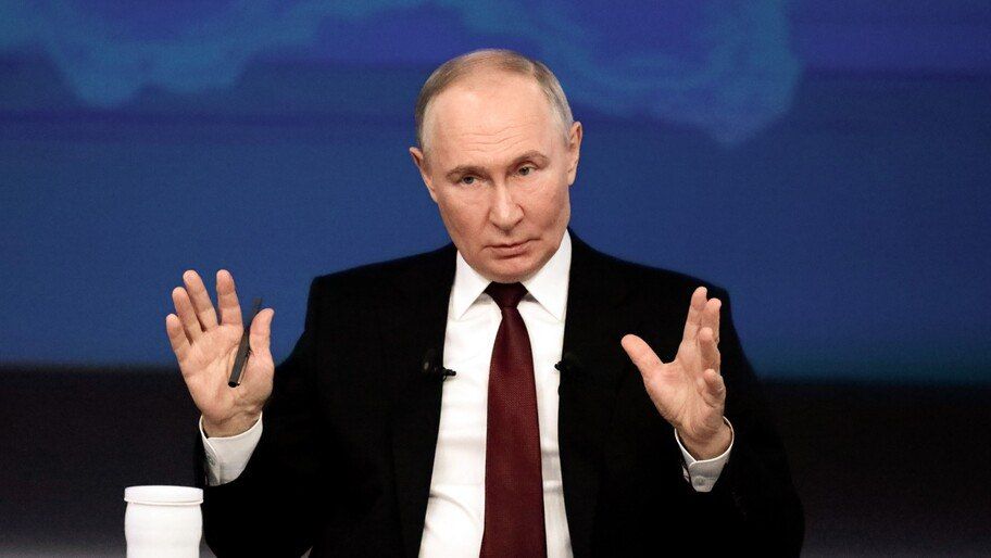 Путин обсудил с членами Совбеза морскую политику и подготовку к ЕДГ