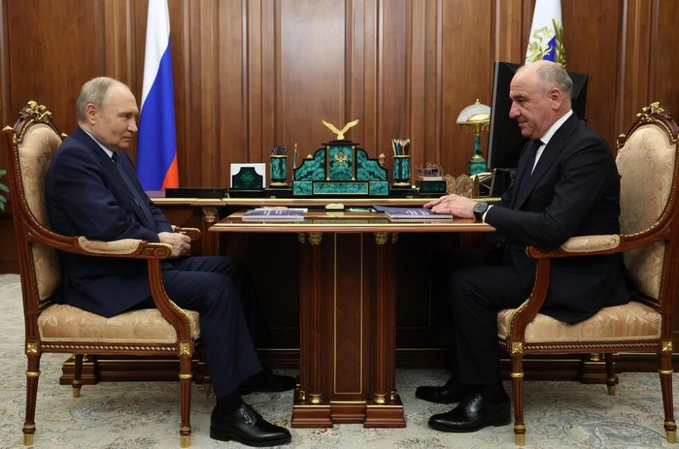 Путин: патриотический настрой молодежи необходим для успешного продвижения СВО