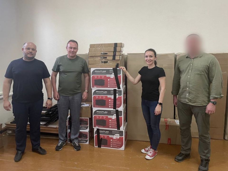 Руслан Хоменко: Волонтерскую помощь от региона-шефа Калининградской области передали военкомату Алешкинского муниципального округа