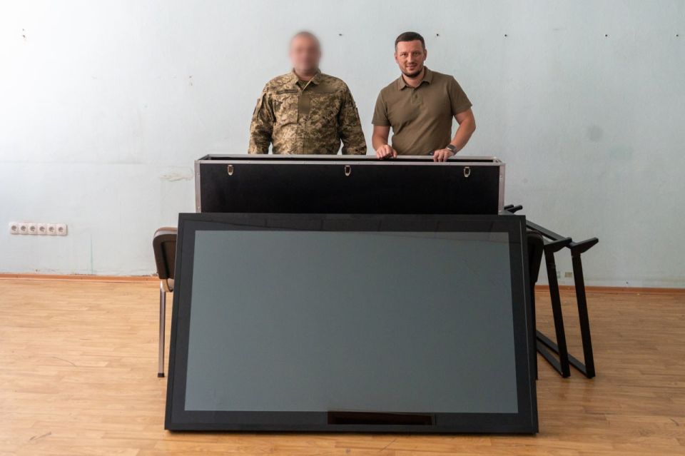 А на том берегу.... Правобережье Херсонщины: Оперативная информация с 06:00 30.07.2025 по 06:00 31.07.2025 — ХОВА За прошедшие сутки под ударами дронов и артобстрелами находились: Антоновка, Белозерка, Берислав, Бургунка...