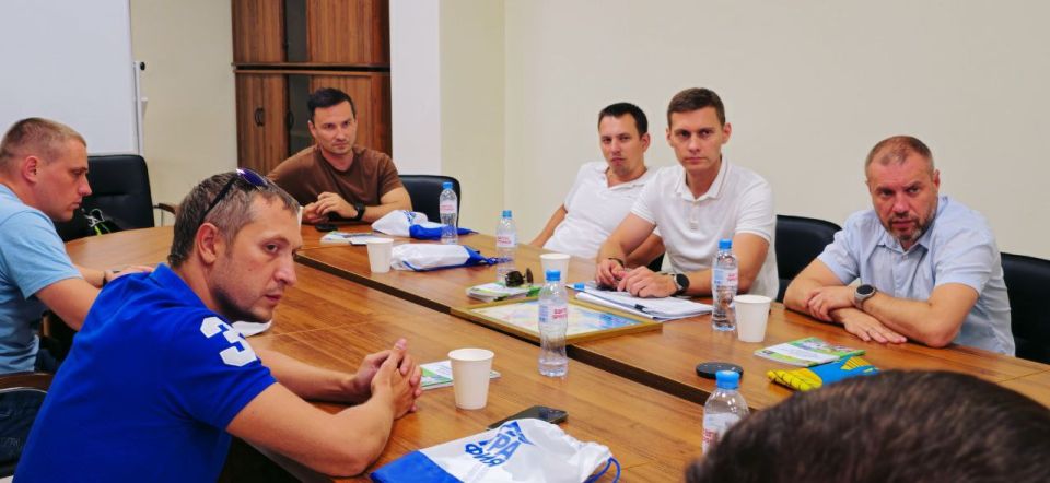 �������� ������: � ��������� ������� ��������� �� �����-���������� � ���������� ������� � ���������� ���������� ���������� ��� ����� ���������� ��� ����������