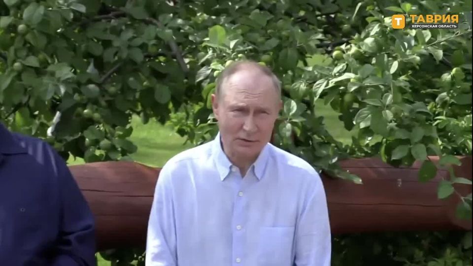 В России произведен первый серийный "Орешник", ракета поступила в войска, заявил Президент России Владимир Путин