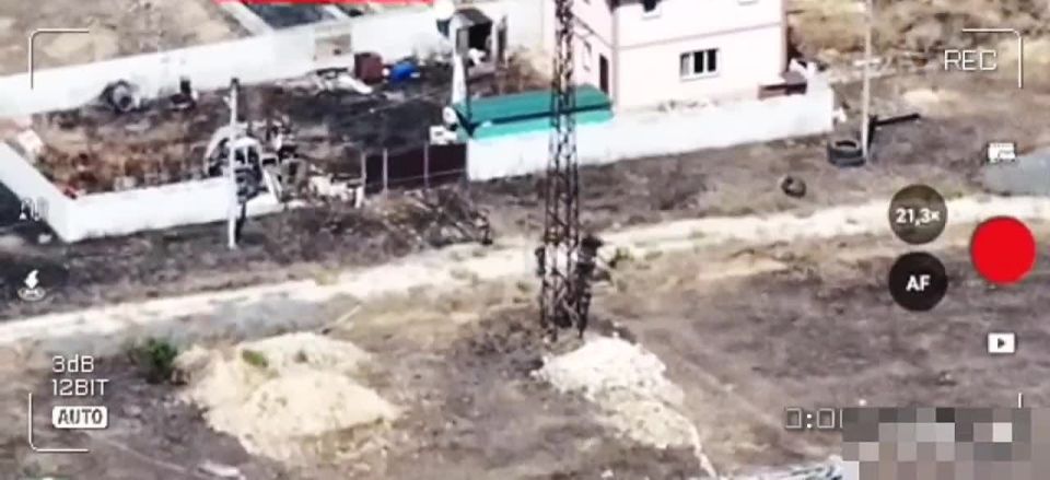 Херсонское направление.. Объективный контроль расчёта БПЛа 18 ОА ГВ "Днепр" за уничтожением ПУ БПЛа противника на правом берегу. За последнее несколько недель противник понёс большие невосполнимые потери, как живой силе, так...