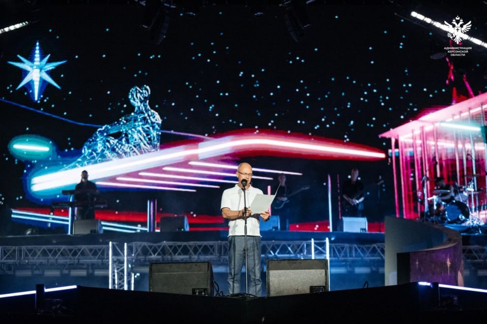 Владимир Путин поприветствовал участников фестиваля «Таврида.АРТ» в Крыму