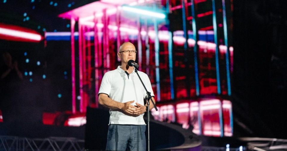 Фестиваль "Таврида.АРТ" предварительно принял более 100 тысяч участников из 89 регионов России и 21 страны, заявил Сергей Кириенко