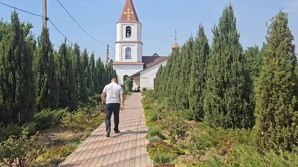 ����� ����������� ������ ��������� ����� ������� �����-���������� ��������� � ���� �����������