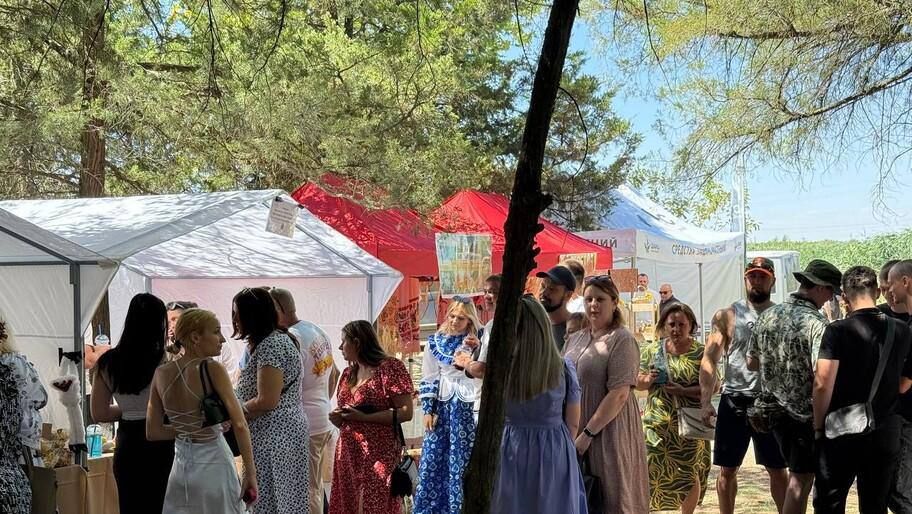 ����� 300 ������� ����� ������� ��������� ������� ������ � ���������� ������