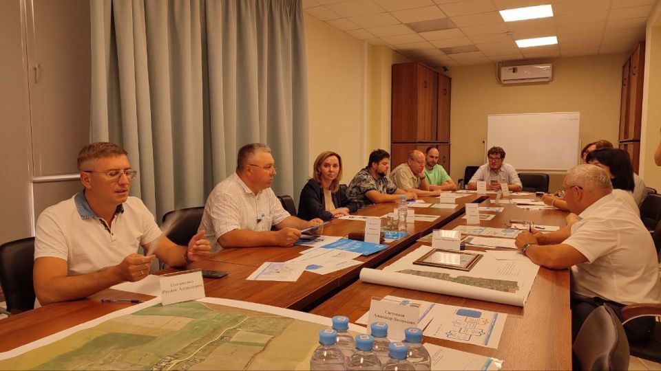 Ольга Осипенко: Как приглашенный гость приняла участие в коллегиальной встрече профильных ведомств, организованной Управлением Росреестра по Херсонской области