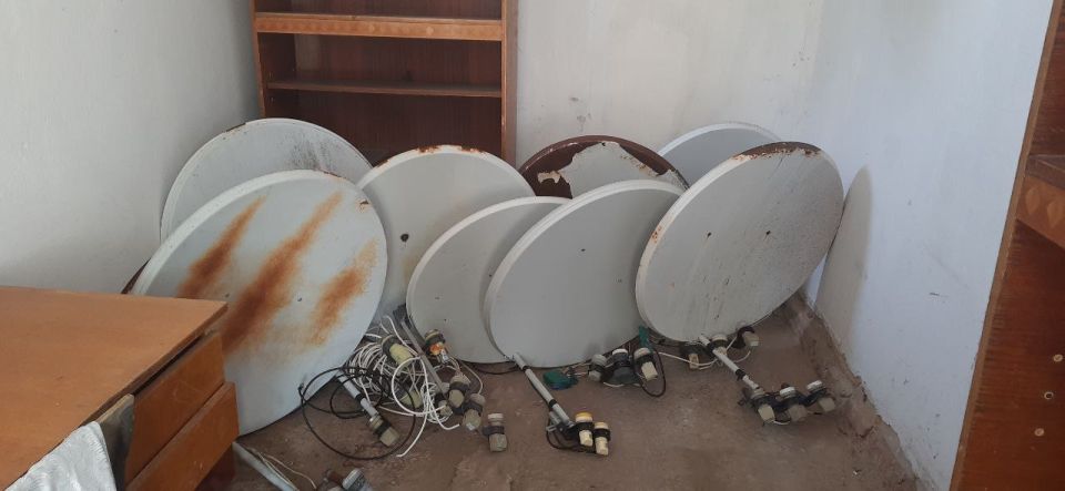 В селе Коробки продолжается демонтаж антенн "Горыныч" и подключение к спутниковому телевещанию «Русский мир»