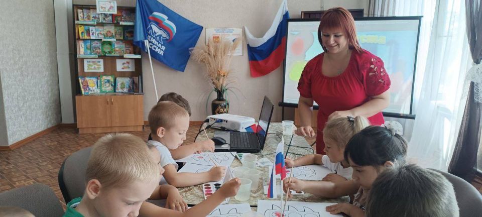 Праздник Светофора в гостях у детей Тавричанского сада Каховского округа