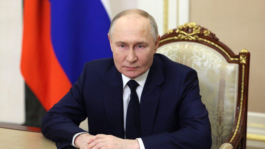 Путин отметил самоотверженную работу строителей в Донбассе и Новороссии