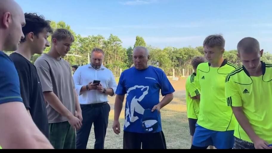 ���� ������ �� ��������� ������� � �������� ����� � ��� ��������������