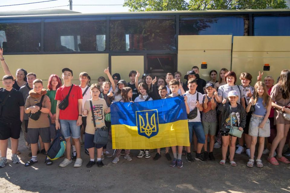 А на том берегу.... Правобережье Херсонщины: Оперативная информация с 06:00 09.08.2025 по 06:00 10.08.2025 — ХОВА За прошедшие сутки под ударами дронов и артобстрелами находились: Александровка, Антоновка, Белозерка...